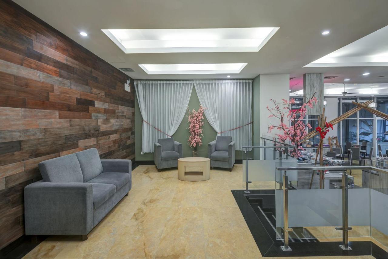 Quest Hotel Darmo - Surabaya By Aston Exteriér fotografie