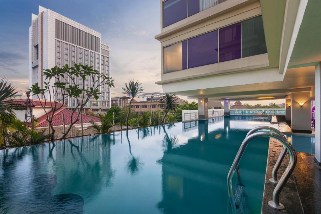 Quest Hotel Darmo - Surabaya By Aston Exteriér fotografie
