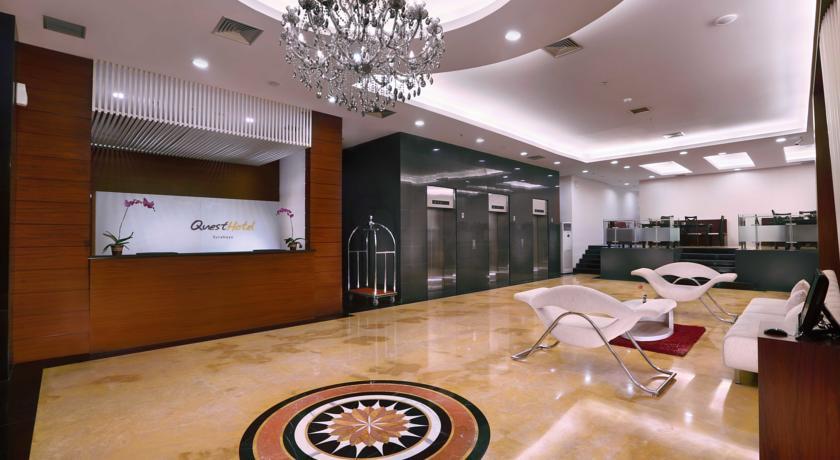Quest Hotel Darmo - Surabaya By Aston Exteriér fotografie