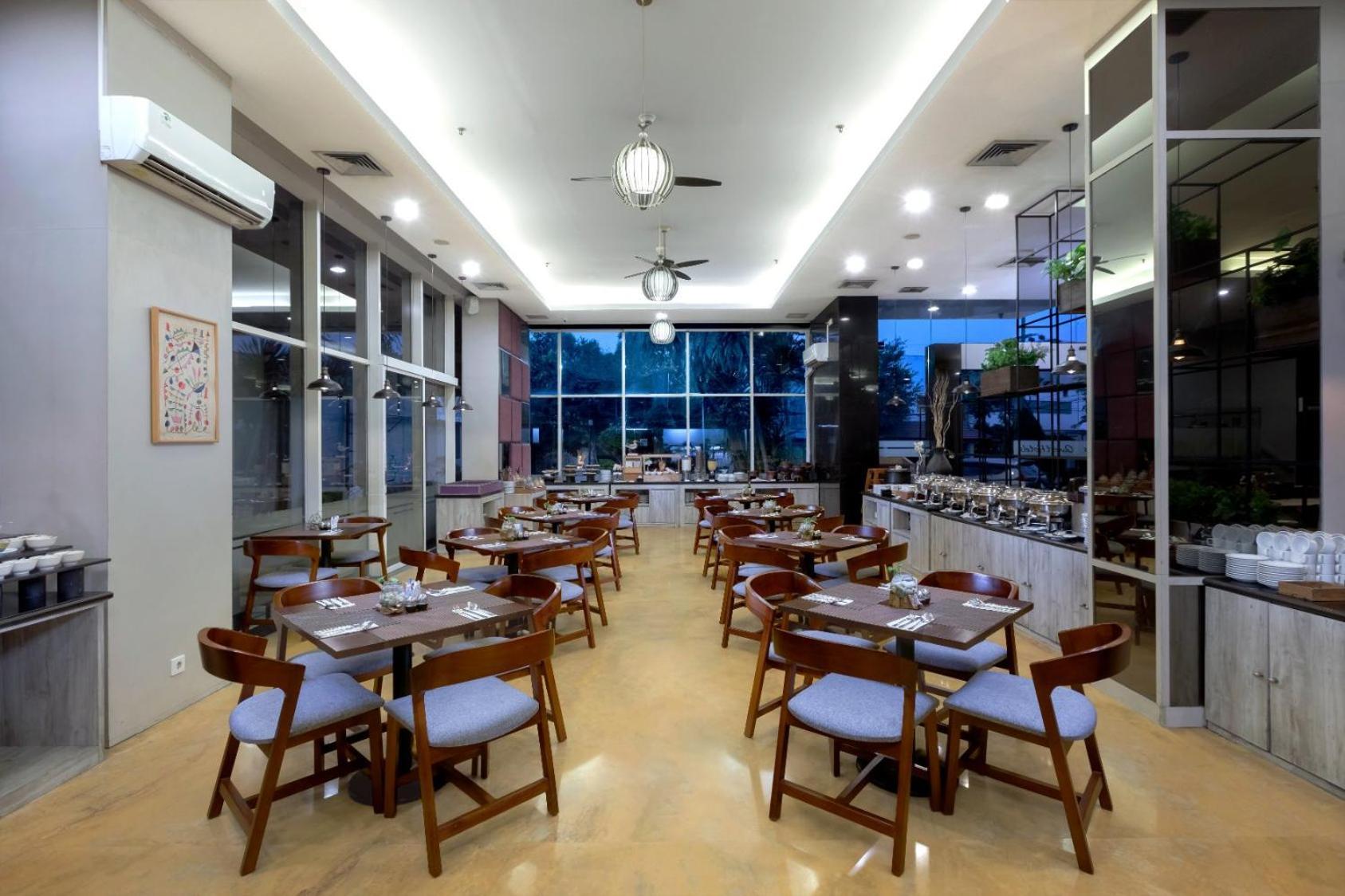 Quest Hotel Darmo - Surabaya By Aston Exteriér fotografie