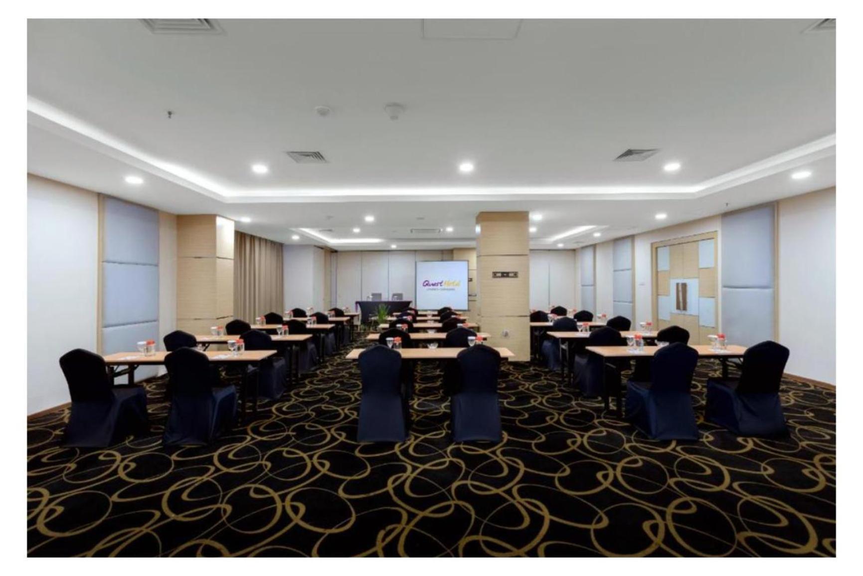 Quest Hotel Darmo - Surabaya By Aston Exteriér fotografie