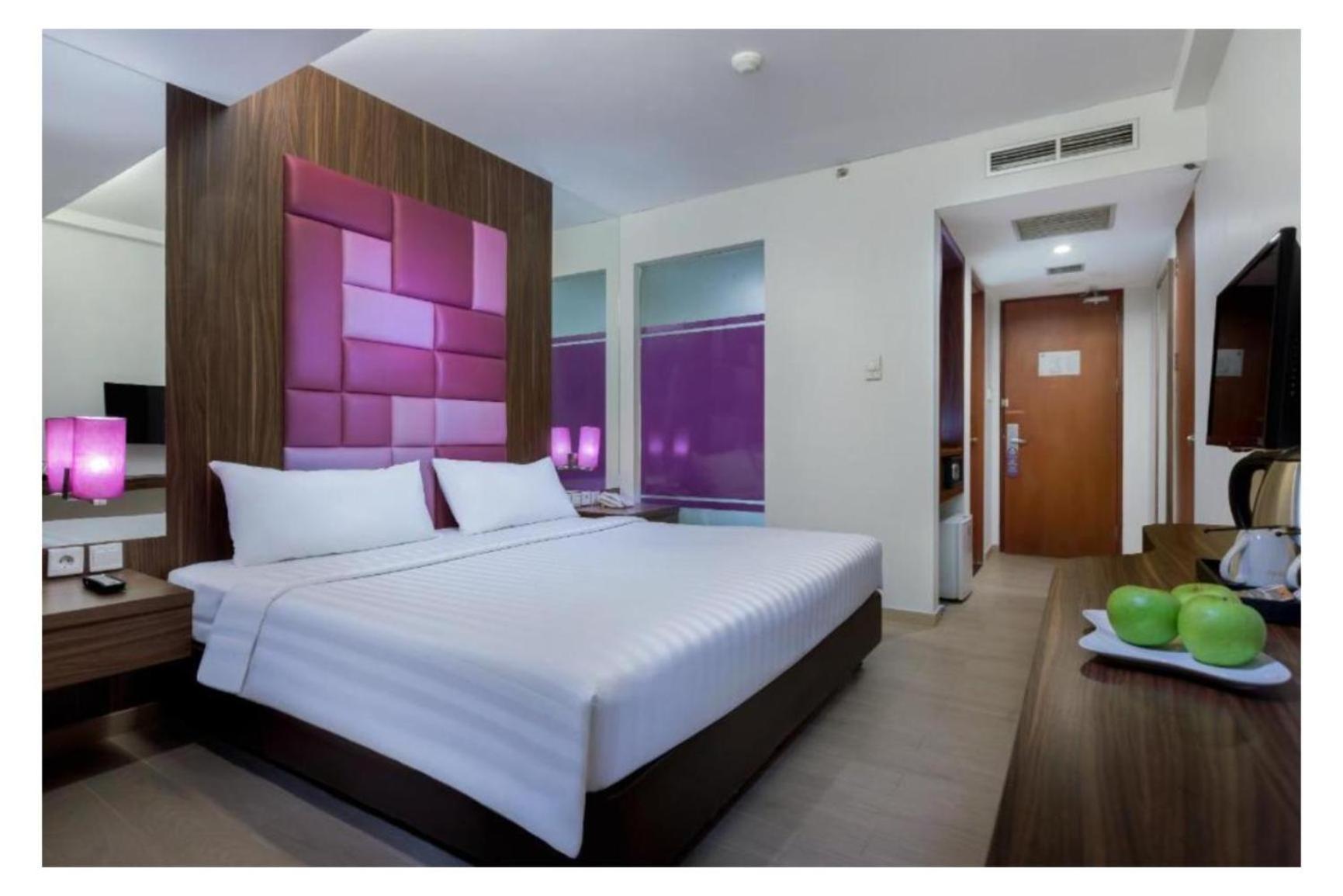 Quest Hotel Darmo - Surabaya By Aston Exteriér fotografie